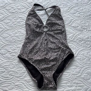 Bleu Rod Beattie Animal Print Resort Wear One Piece Swimsuit. Size 8